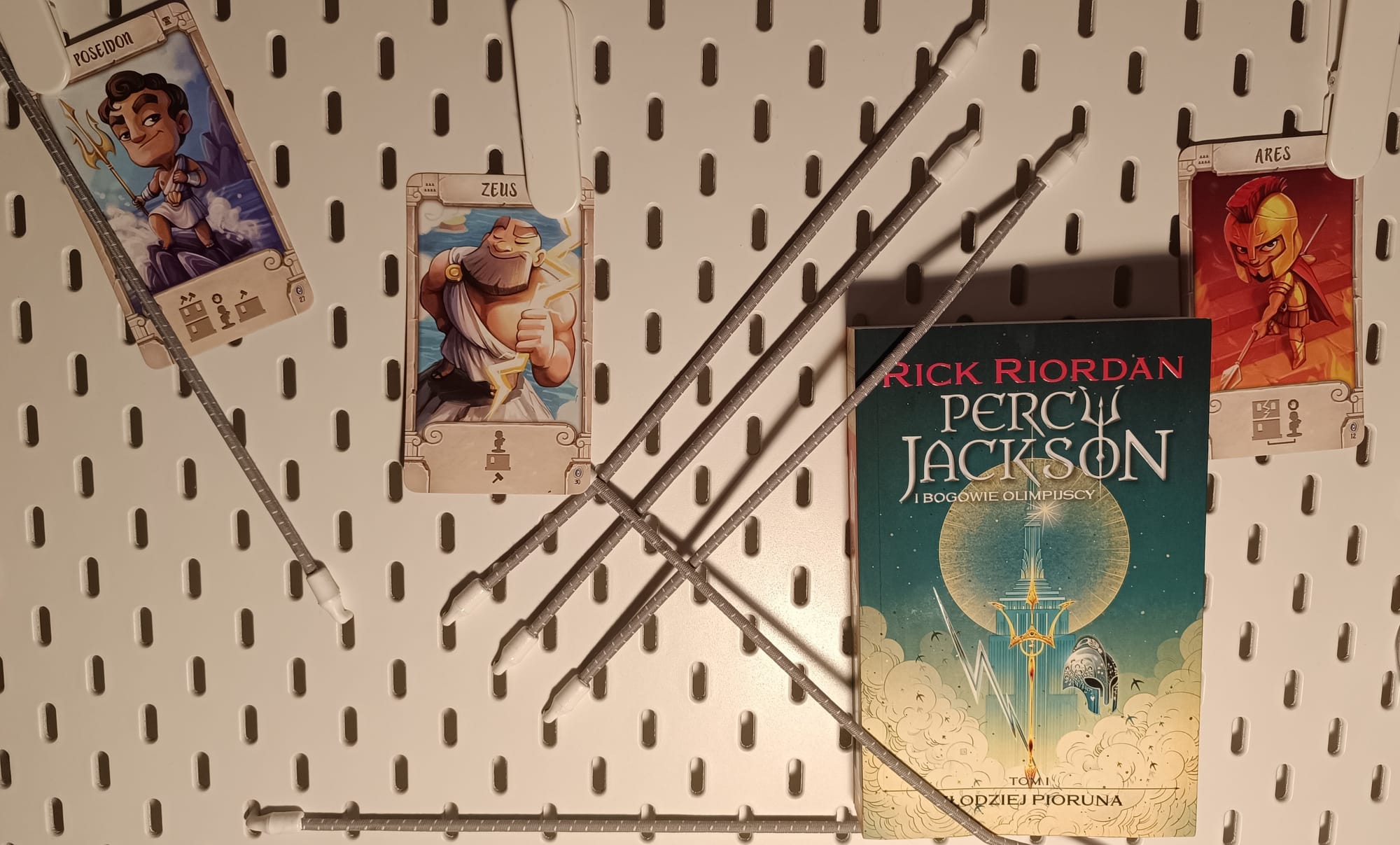 Mityczne cuda: Recenzja książki Percy Jackson i Złodziej Pioruna