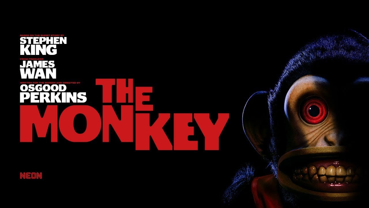 „The Monkey” – Theo James stanie twarzą w twarz z zabójczą zabawką w nowym horrorze