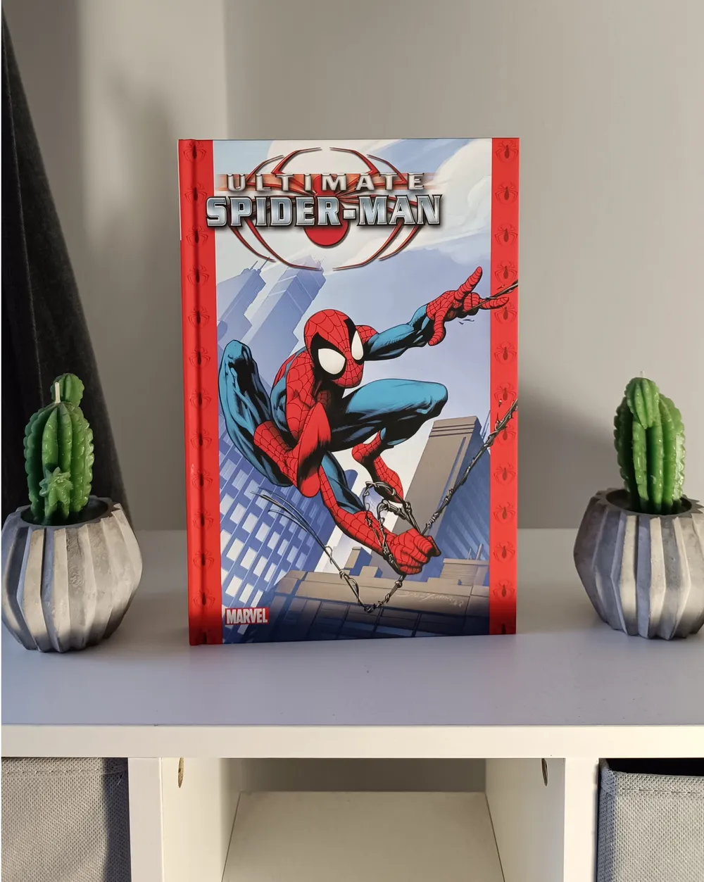 Ultimate Spider-Man Tom 1: Moc i Odpowiedzialność – Nowoczesny Klasyk